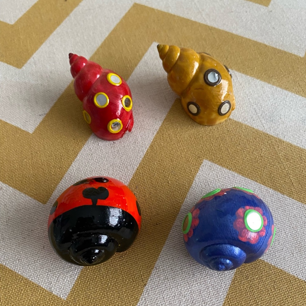 4 hand painted snail shells